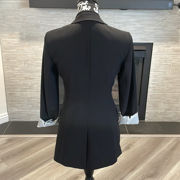 T Babatan Black Blazer - Picture 3 of 5